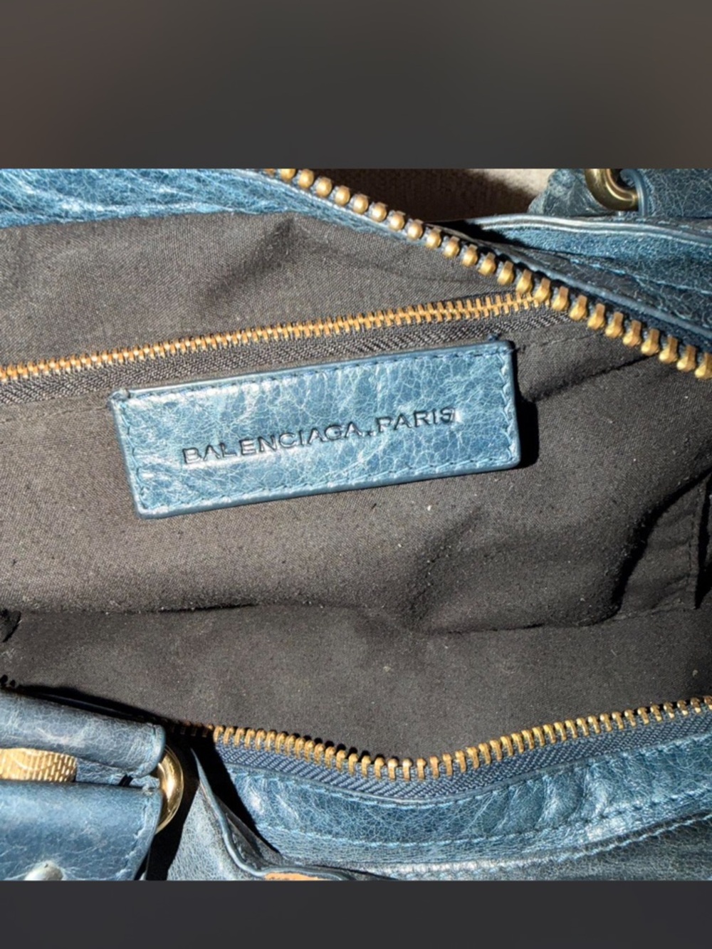Balenciaga Black Leather Shoulder Bag with Gold Hardware - Picture 6 of 8